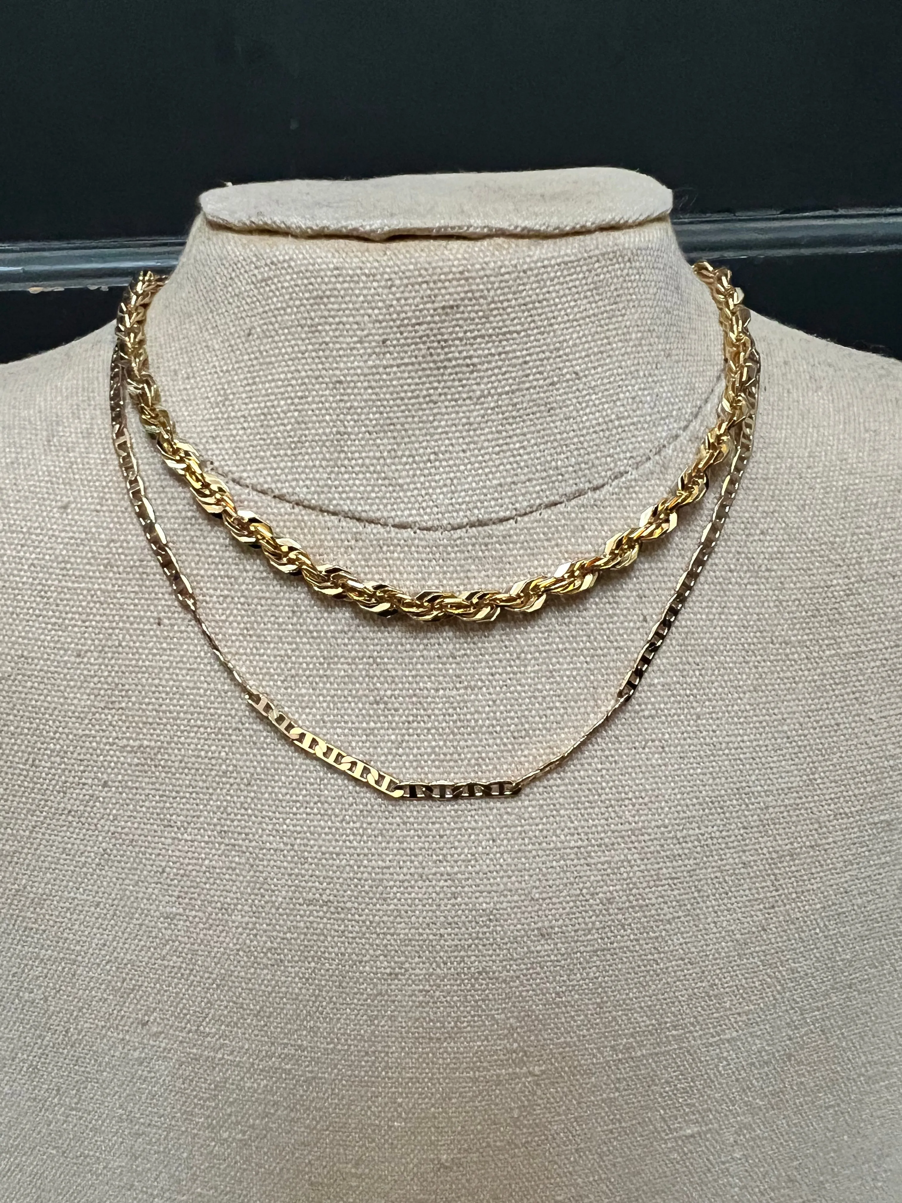 Coka Necklace