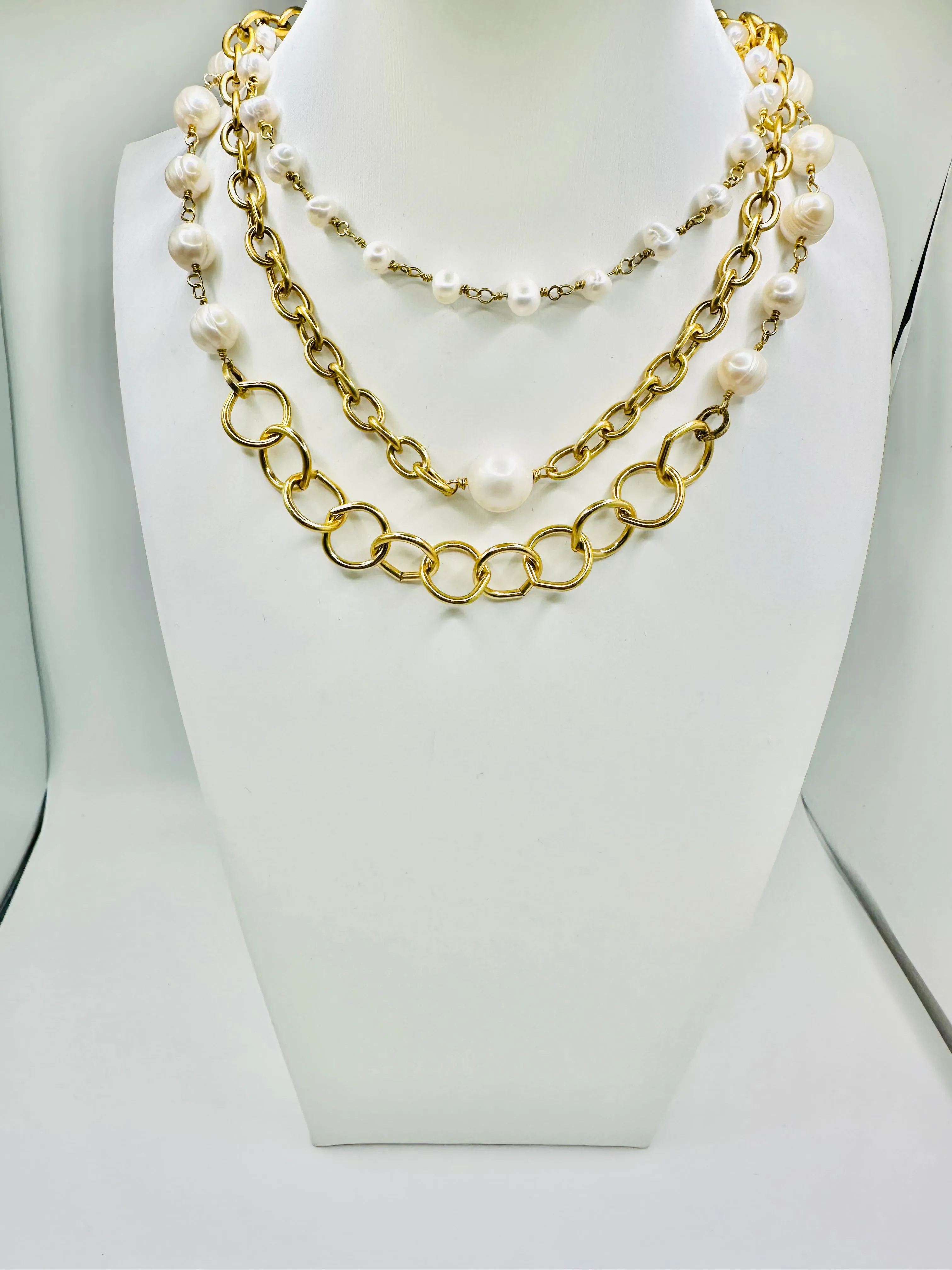 Gold Chain and Freshwater Pearl Necklace