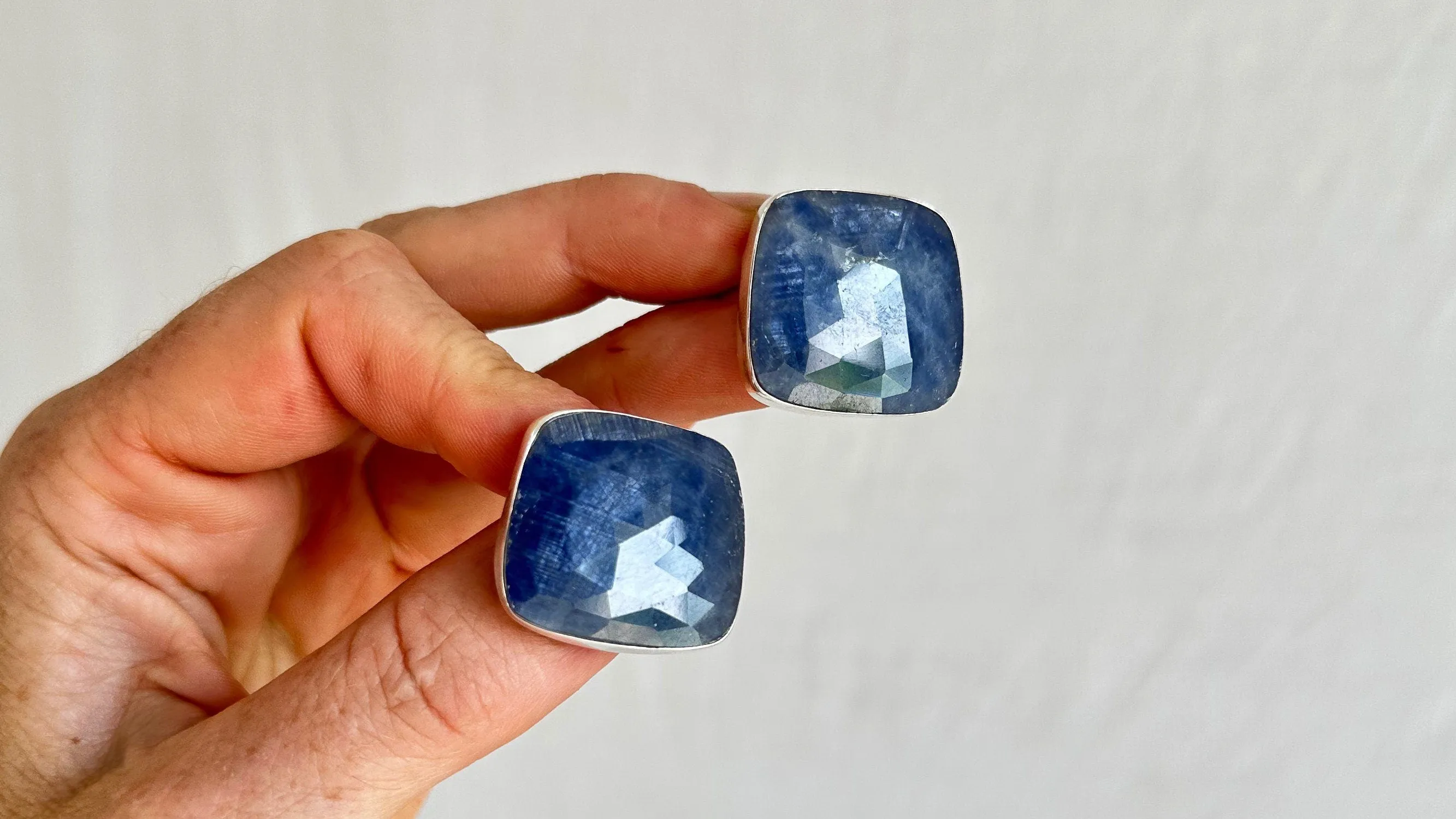 Tanzanite Post Earrings. Sterling Silver. 2046