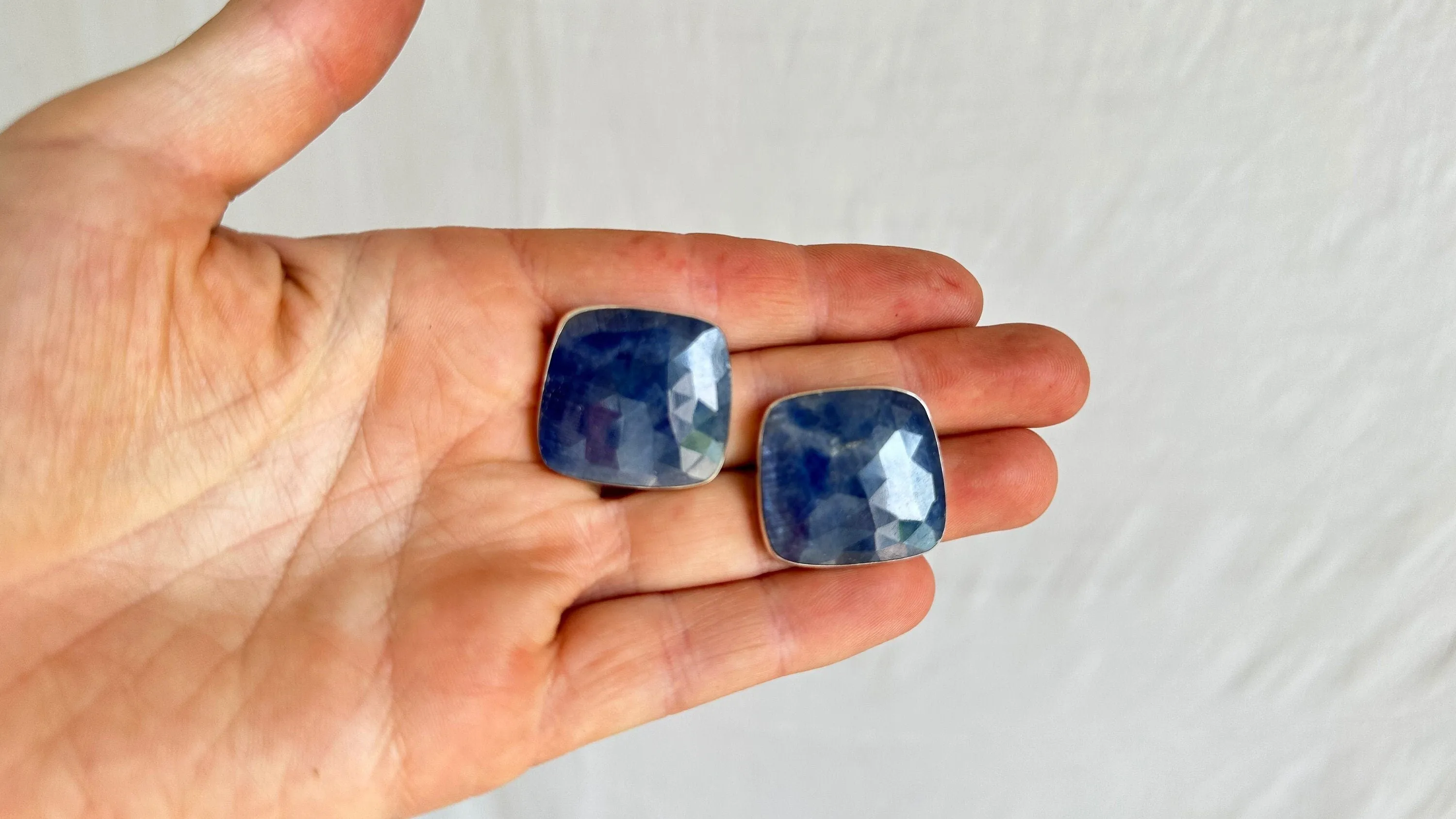 Tanzanite Post Earrings. Sterling Silver. 2046