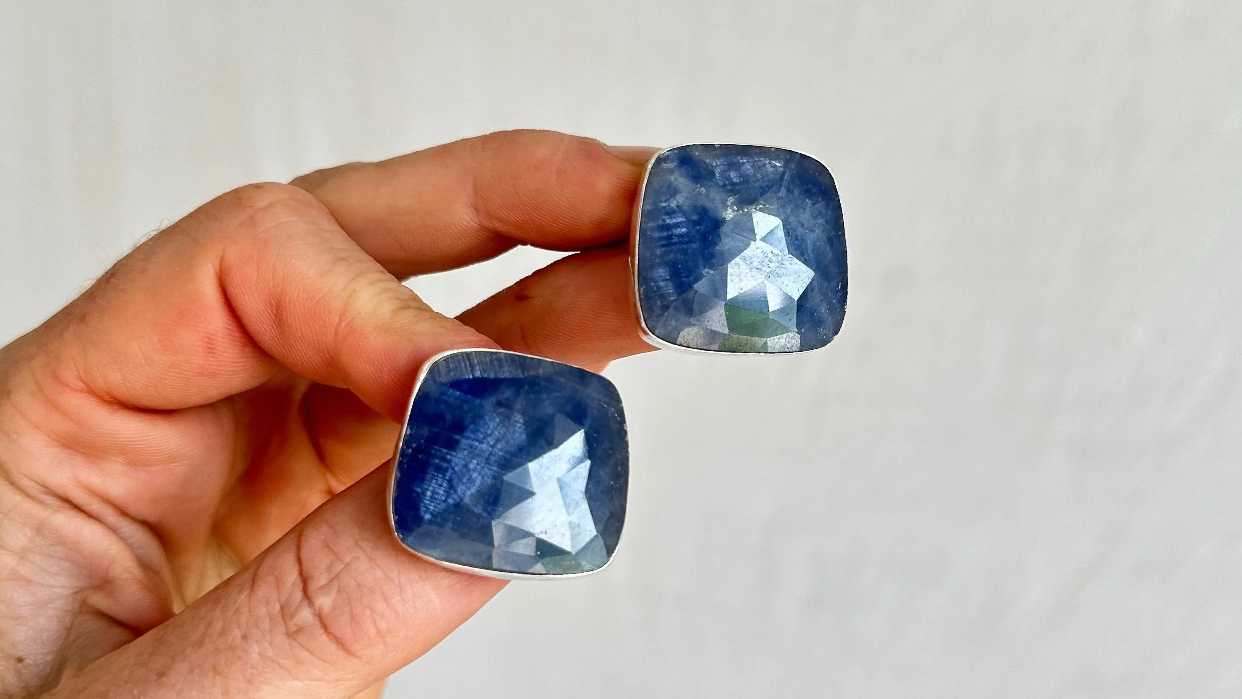 Tanzanite Post Earrings. Sterling Silver. 2046
